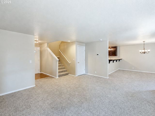 2932 Se ROSESPRING Dr, Hillsboro, OR 97123