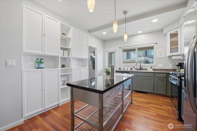 4890 Deerfield Place, Mukilteo, WA 98275