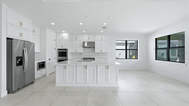 12815 MORNING MIST PLACE, Venice, FL 34293