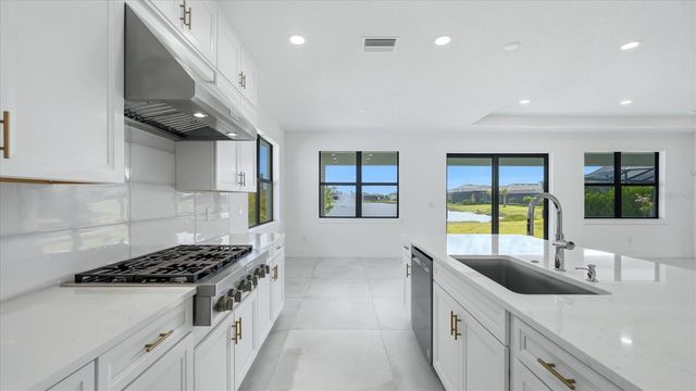 12815 MORNING MIST PLACE, Venice, FL 34293