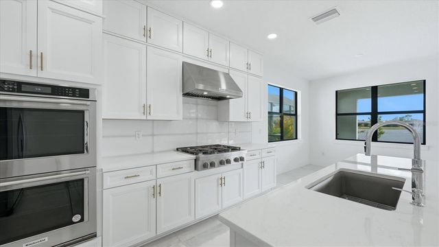 12815 MORNING MIST PLACE, Venice, FL 34293