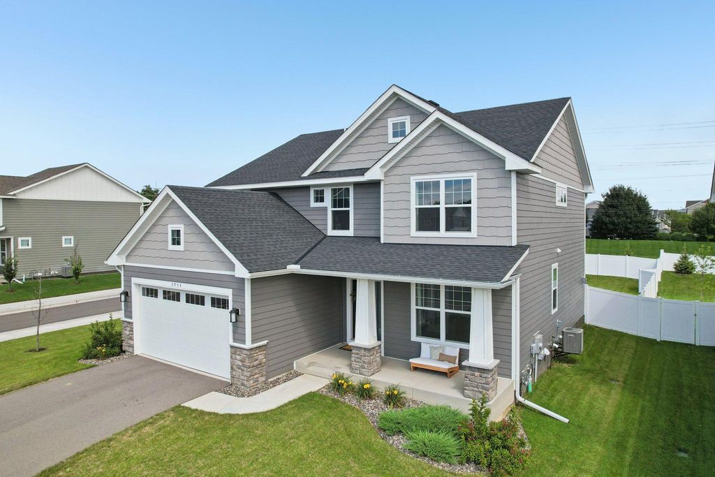 2954 Ironwood Boulevard, Chaska, MN 55318