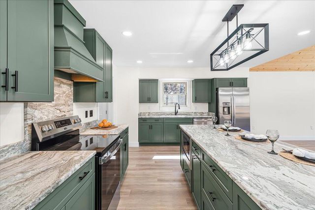 4 Barkers Branch Road, Stanton, KY 40380