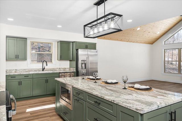 4 Barkers Branch Road, Stanton, KY 40380