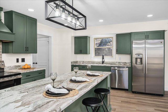 4 Barkers Branch Road, Stanton, KY 40380