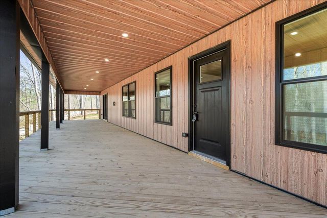 4 Barkers Branch Road, Stanton, KY 40380