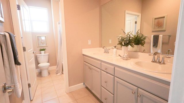 967 967 Dainty Ave, Brentwood, CA 94513