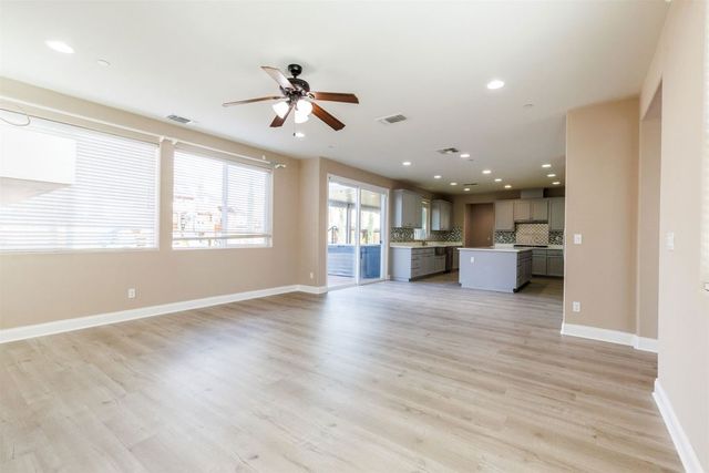 967 967 Dainty Ave, Brentwood, CA 94513