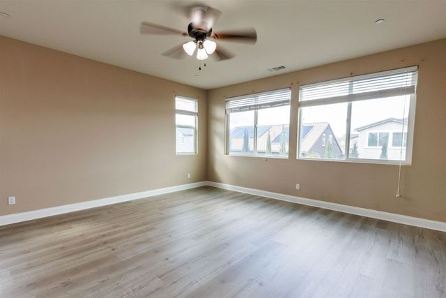 967 967 Dainty Ave, Brentwood, CA 94513