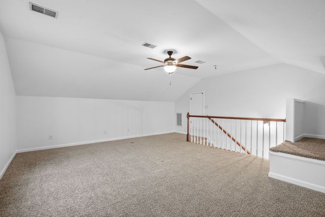 449 Piney Dr, Clarksville, TN 37042