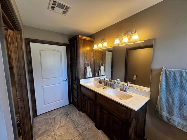 524 S Main Street, Paden, OK 74860