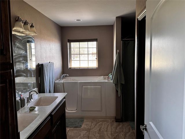 524 S Main Street, Paden, OK 74860