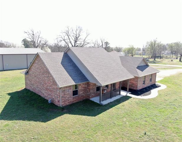 524 S Main Street, Paden, OK 74860