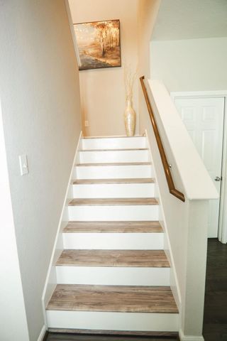 25103 Farmdale Lane, Richmond, TX 77406