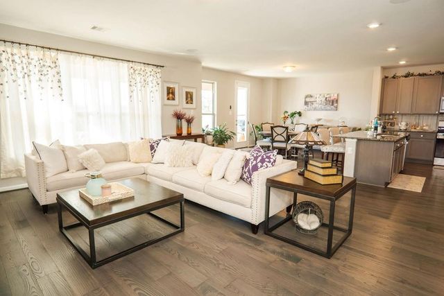 25103 Farmdale Lane, Richmond, TX 77406