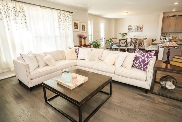 25103 Farmdale Lane, Richmond, TX 77406