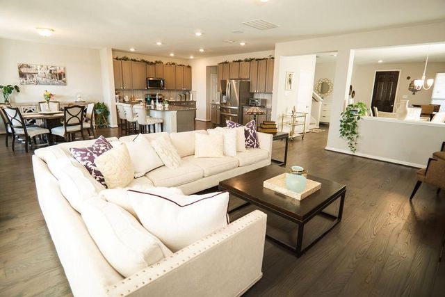 25103 Farmdale Lane, Richmond, TX 77406