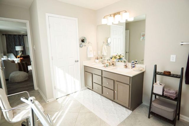 25103 Farmdale Lane, Richmond, TX 77406