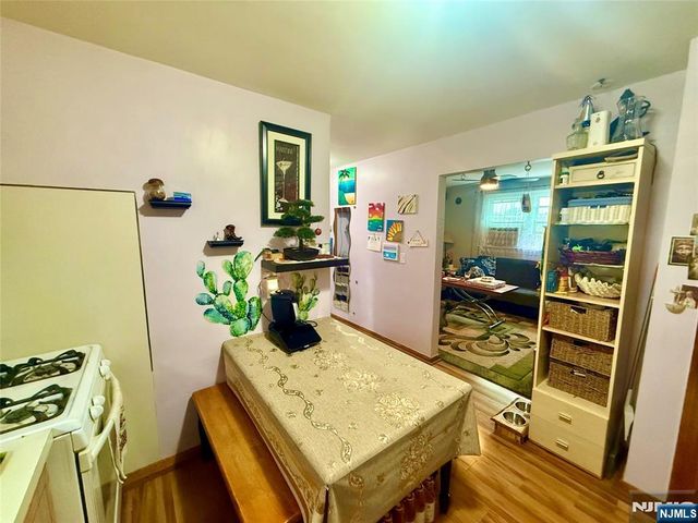 23 Strong Street, Wallington, NJ 07057