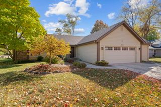 6641 Thomas Parkway, Rockford, IL 61114
