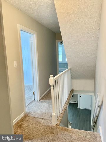 218 GREEN ST, Lansdale, PA 19446