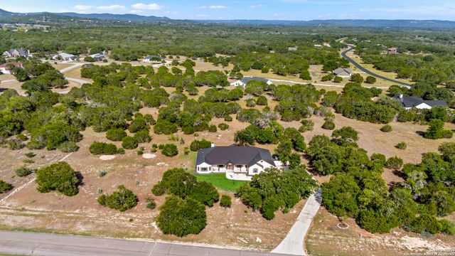 1295 CIELO RIO DR, Pipe Creek, TX 78063