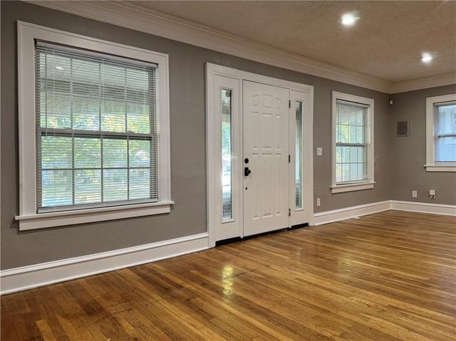 4230 Benton Boulevard, Kansas City, MO 64130