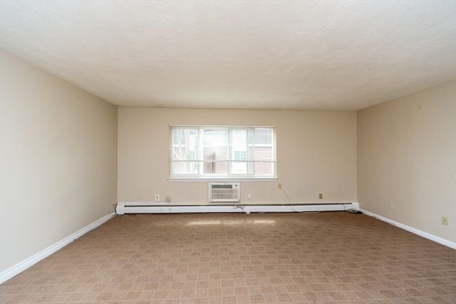 44 Will Dr 58, Canton, MA 02021