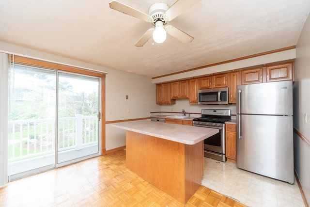 44 Will Dr 58, Canton, MA 02021