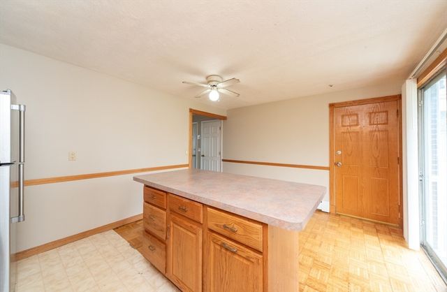44 Will Dr 58, Canton, MA 02021