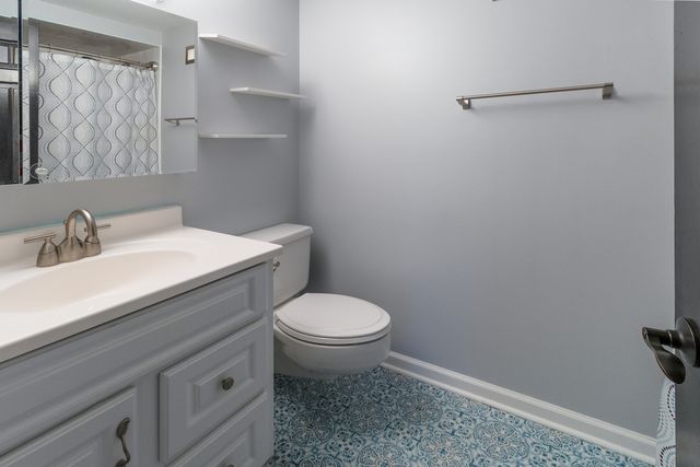 3427 Vollmer Road 205, Flossmoor, IL 60422