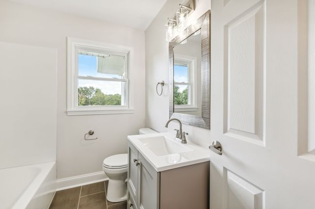 110 S Laurel Cir, Columbia, TN 38401
