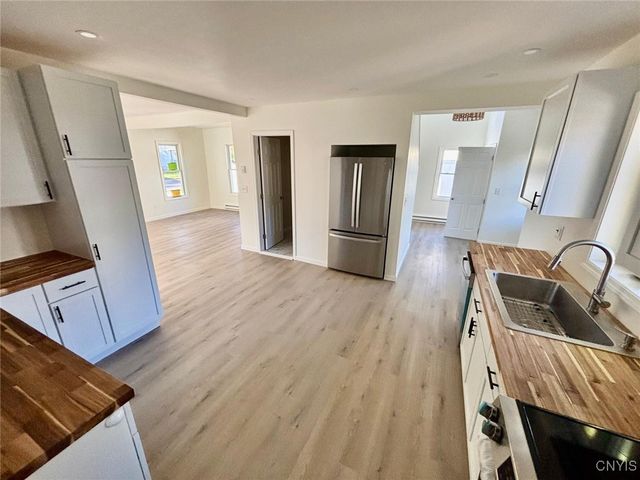 22 Sherman Street, Auburn, NY 13021