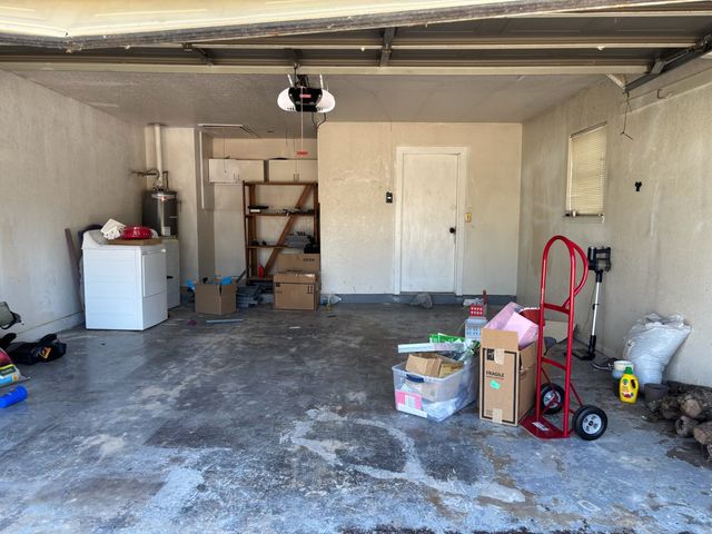 308 Hickorywood Street, Azle, TX 76020