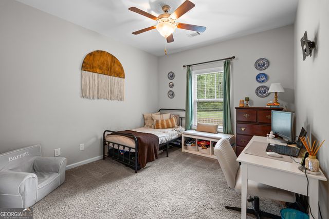 273 Park Pine Circle, Grantville, GA 30220