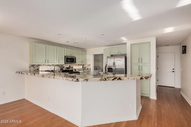 33235 N SYMER Drive, Cave Creek, AZ 85331