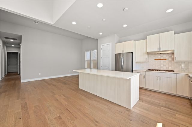 6333 Florencia LN, Austin, TX 78724