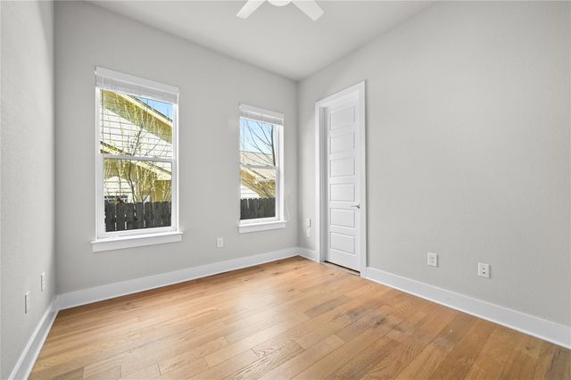 6333 Florencia LN, Austin, TX 78724