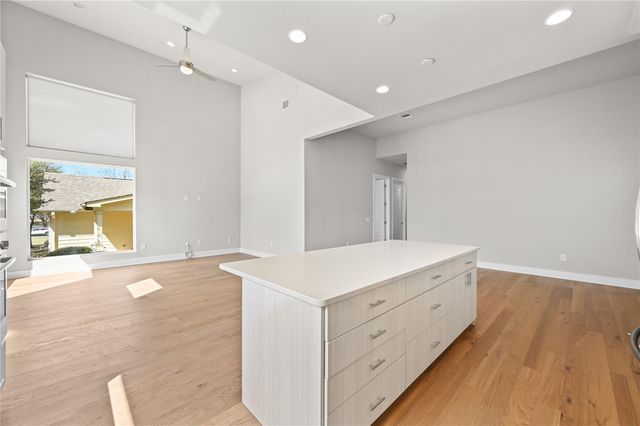 6333 Florencia LN, Austin, TX 78724