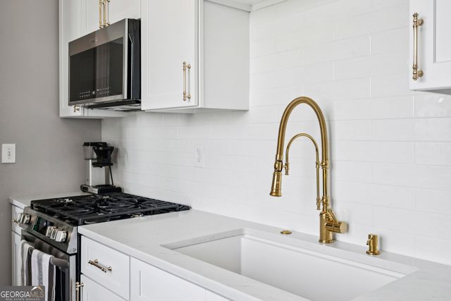 2626 Peachtree Road NW 1104, Atlanta, GA 30305