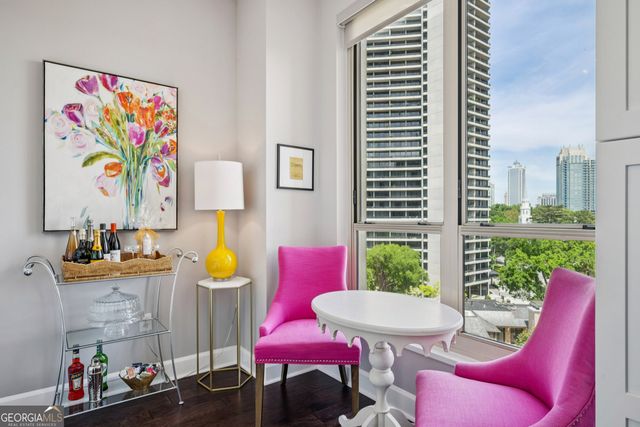 2626 Peachtree Road NW 1104, Atlanta, GA 30305