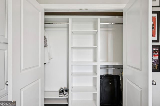 2626 Peachtree Road NW 1104, Atlanta, GA 30305