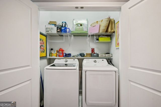 2626 Peachtree Road NW 1104, Atlanta, GA 30305