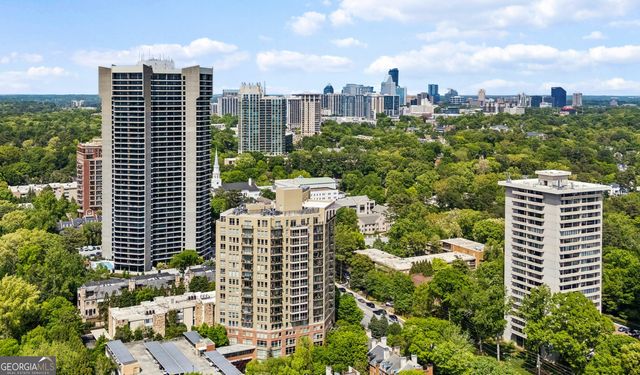 2626 Peachtree Road NW 1104, Atlanta, GA 30305