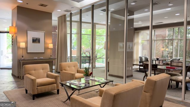 2626 Peachtree Road NW 1104, Atlanta, GA 30305