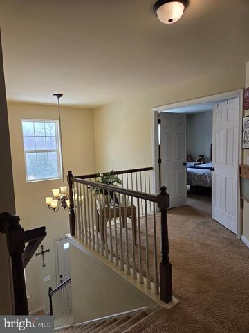 119 BURGUNDY LN, Coatesville, PA 19320