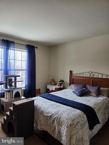 119 BURGUNDY LN, Coatesville, PA 19320