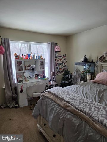 119 BURGUNDY LN, Coatesville, PA 19320