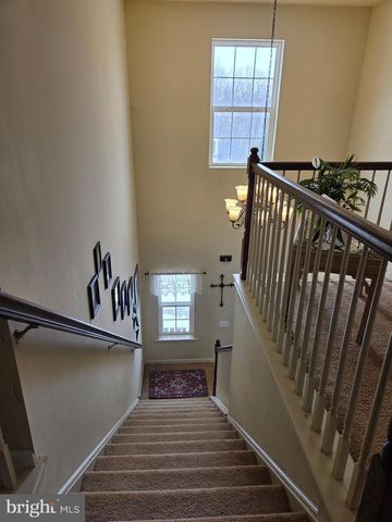 119 BURGUNDY LN, Coatesville, PA 19320