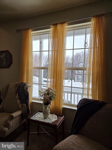 119 BURGUNDY LN, Coatesville, PA 19320